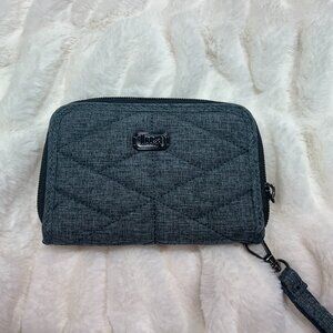 EUC Lug Rodeo Wallet in Heather Grey